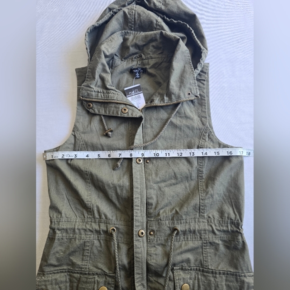 Rue 21 100% Cotton Olive Green Hooded Zip-Up Vest Size S - Picture 3 of 8